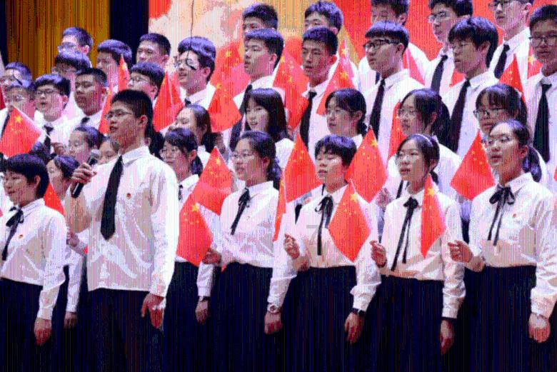 兴县:让搬迁群众“搬”进幸福里