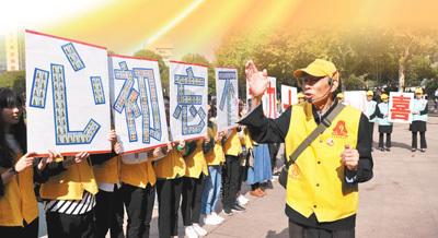 上将黄永胜被隔离审查，妻子与其划清界限，公审时提出4个要求