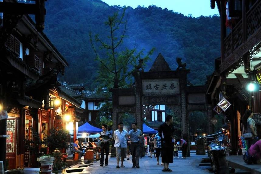 宣(汉)南(坝)复线通车 铺就沿线50余万群众的幸福路